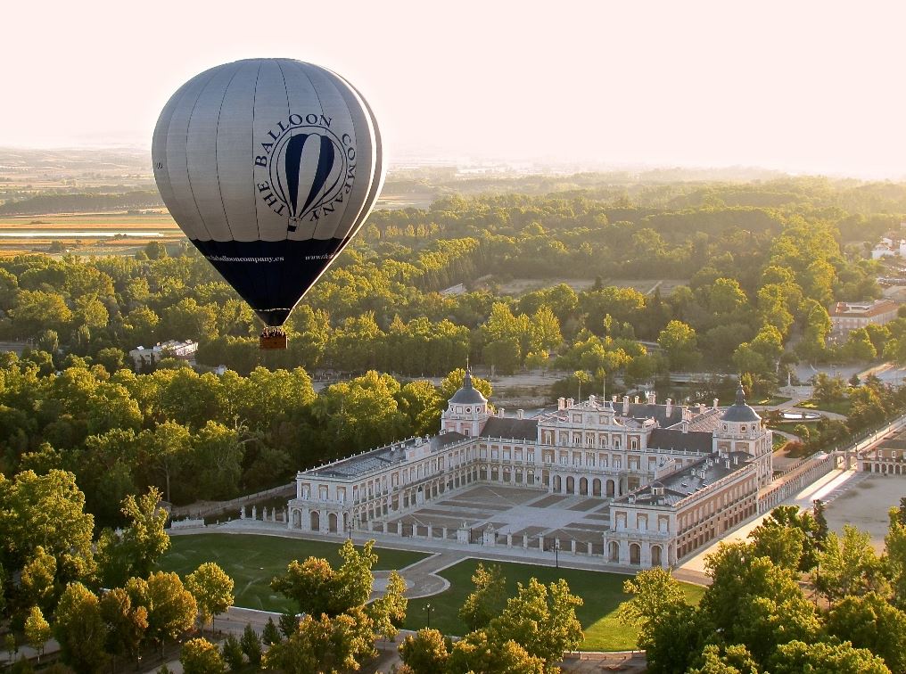 FESTIVAL GLOBOS AEROSTÁTICOS ARANJUEZ - PLANES EN FAMILIA-GEATRIPS