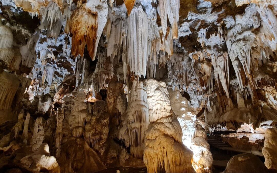 Cuevas del Águila